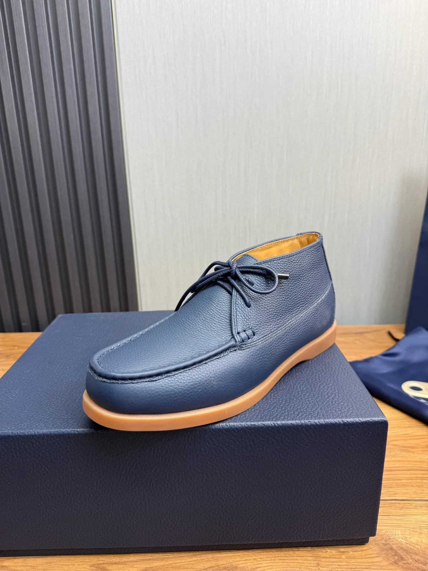 Factory price 620💰🈶Pili.Mauri [Dior] Men's official website na hot sale🔥Imported cowhide + cowhide lining. Original rubber wear-resistant outsole. High quality shipment ⬆️Code number 38-44, (45 customized)